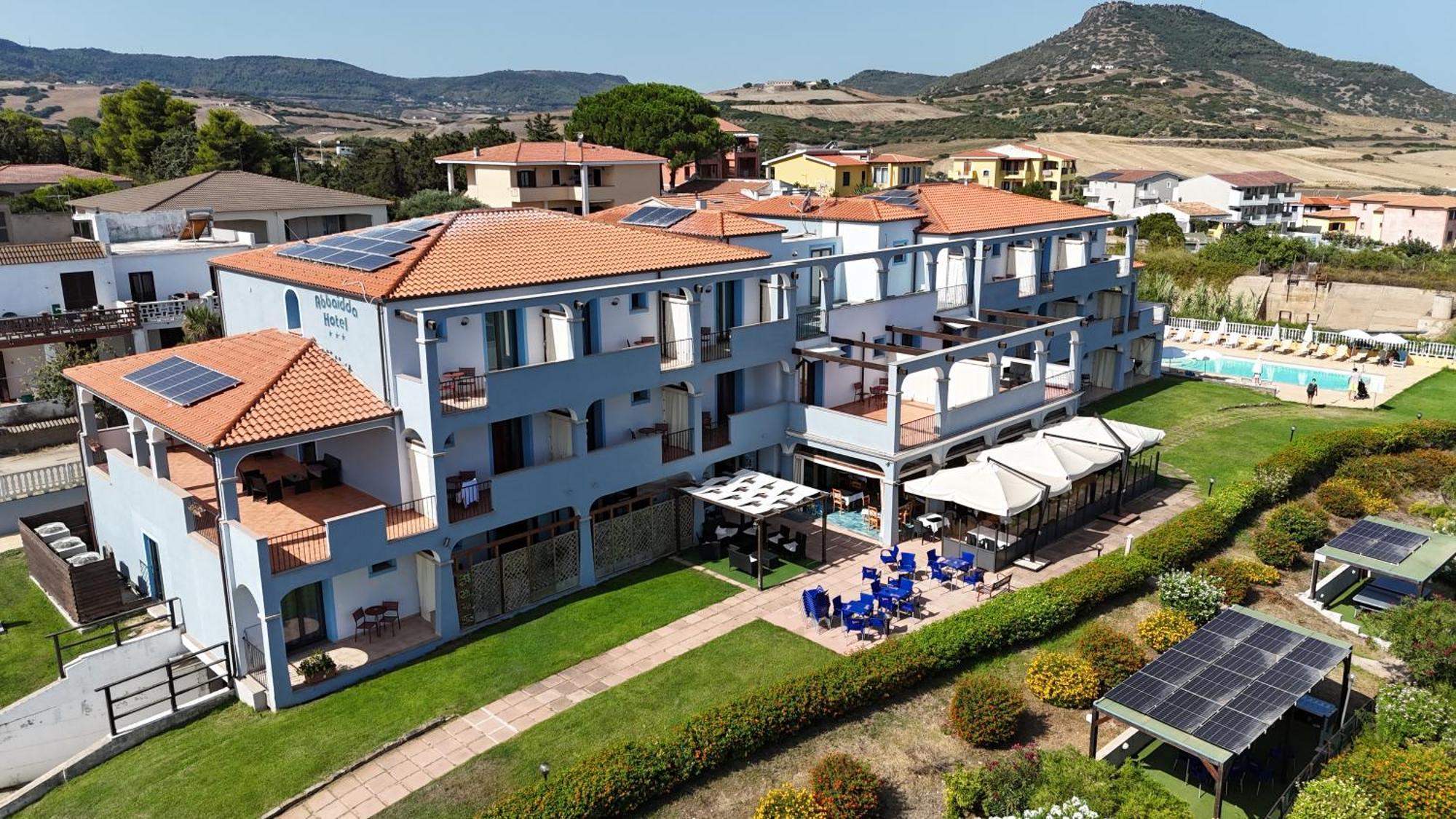 Abbaidda Hotel Valledoria  Esterno foto